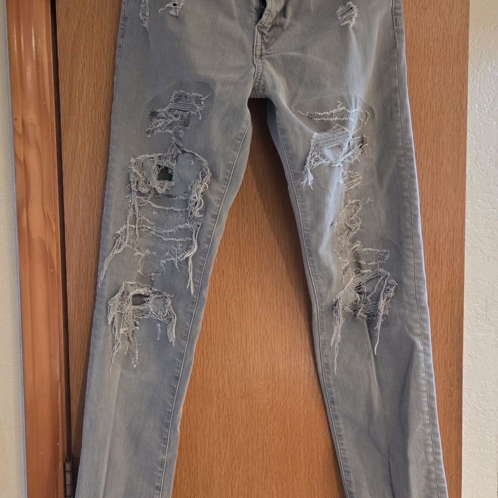 American Eagle Outfitters Gray Distressed Slim Straight Jeans